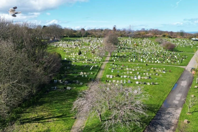 Grange Cemetery